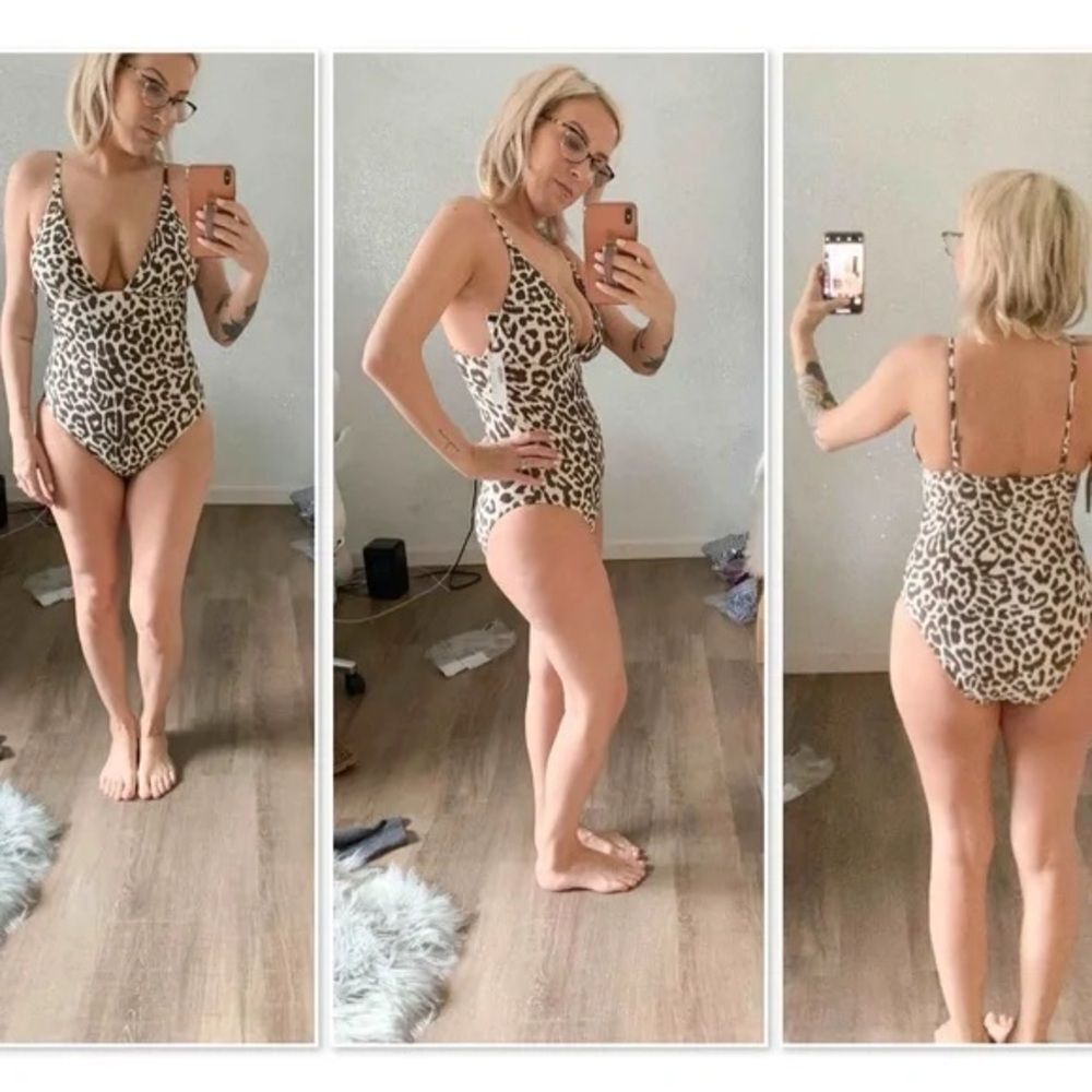 J.Crew Plunge V-neck One-piece Swimsuit in Leopard Size 12 Brown Print Strap